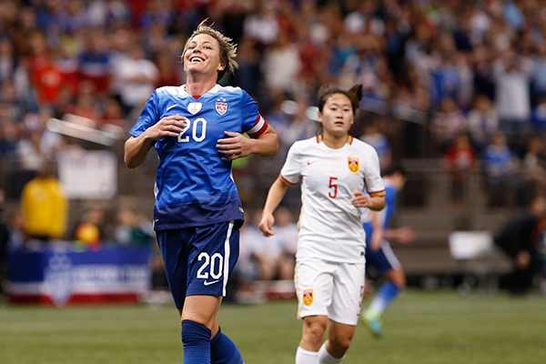abby wambach soccer retires